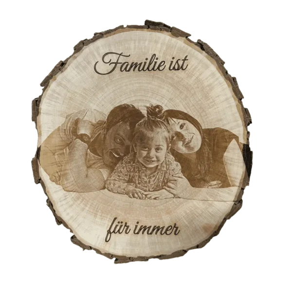 Baumscheibe mit Gravur Familie ist für immer